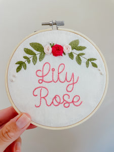 Custom Floral Baby Name Hoop – Hand-Embroidered Details, Personalized Nursery Wall Art